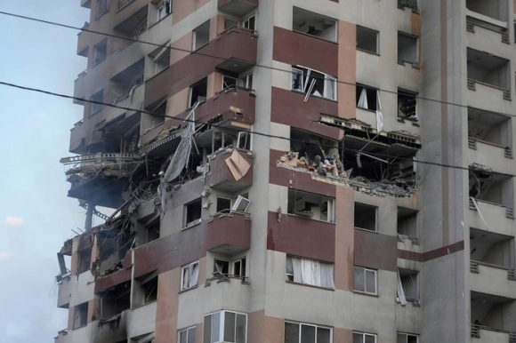 Tình báo Israel lập căn cứ gần Tehran từ nhiều năm, tấn công Iran từ bên trong?