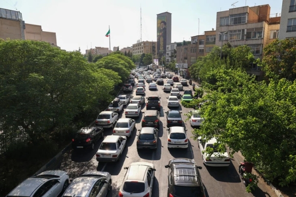 4 Nguoi Dan Iran Thao Chay Khoi Thu Do Tehran