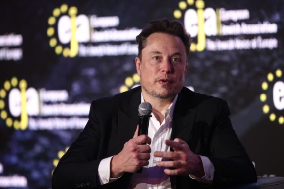1 Elon Musk Kich Hoat He Thong Starlink Tai Iran