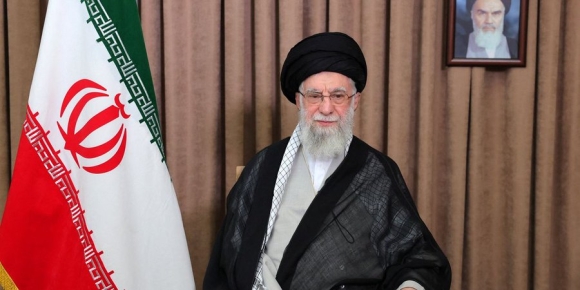1 Se Khong Dung Lai Iran Cuoi Khay Ve Tuyen Bo Xoa So Hat Nhan Cua Trump