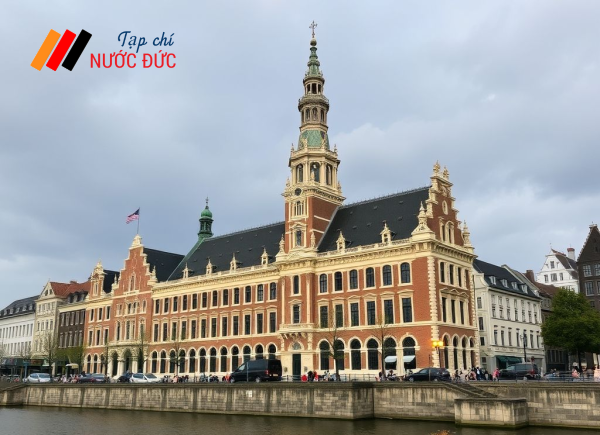 Khoảnh khắc hệ hành tinh mới chào đời được ghi nhận lần đầu tiên