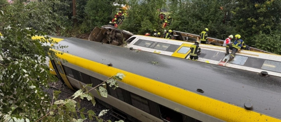 1 Toan Canh Vu Tau Trat Banh O Duc Khien Tren 50 Nguoi Thuong Vong