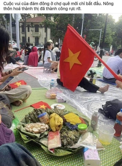 1 Duyet Binh Ngay Xua Va Ngay Nay Mot Tam Guong Phan Chieu Ca Dan Toc