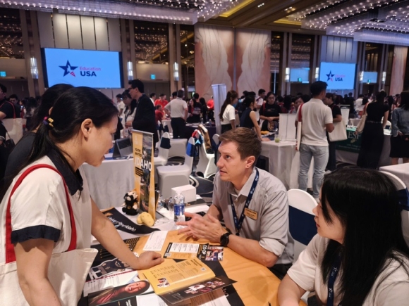 2 Hon 36000 Hoc Sinh Sinh Vien Viet Nam Hoc Tai My Trong Nam Qua