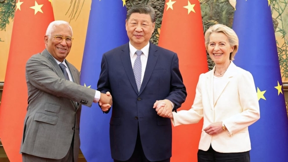 1 Eu Chua The Xac Nhan Ve Viec Trung Quoc Do Bo Kiem Soat Xuat Khau Dat Hiem Chip