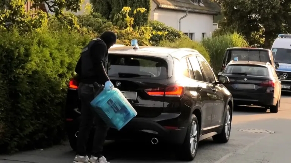 1 Nghi Pham Keu Goi Am Sat Chinh Tri Gia Duc Lap Danh Sach Muc Tieu Tren Darknet