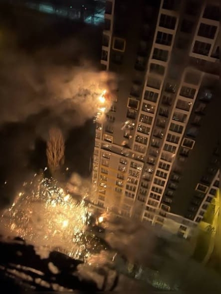 2 Nga   Ukraine Tan Cong Qua Lai Kiev Rung Chuyen Kho Dau Novorossiysk O Nga Boc Chay