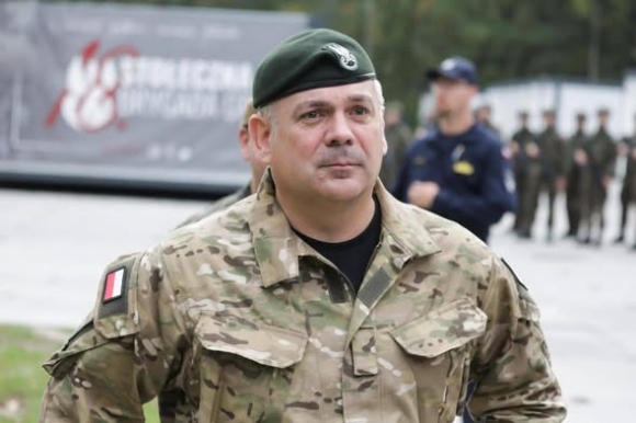 1 Ba Lan Lo Ngai Bi Tan Cong Sau Hang Loat Vu Pha Hoai Duong Sat