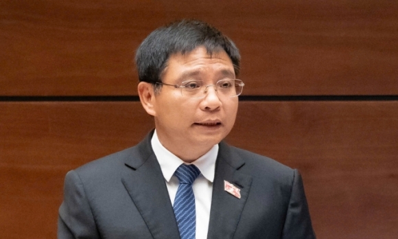 2 Dai Bieu Quoc Hoi Can Cam Tuyet Doi Ep Mua Bao Hiem Khi Vay Ngan Hang