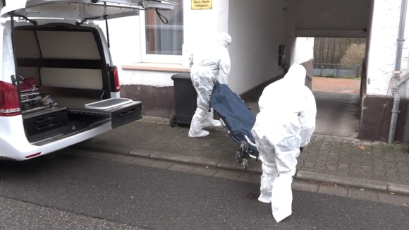 1 Su Kien Bi Kich Tai Bexbach Mot Vien Chuc Toa An Bi Sat Hai Khi Dang Thuc Thi Nhiem Vu