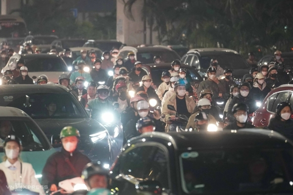 7 Ha Noi O Nhiem Khong Khi Tu Sang Den Dem