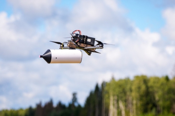 1 Duc Tang Toc Tim Cac Bien Phap Chong Drone Sau Loat Su Co Lam Te Liet San Bay