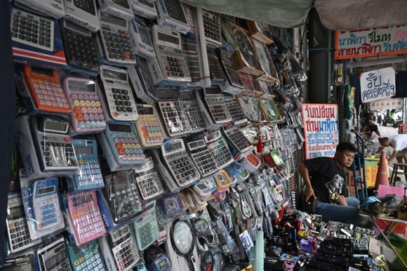 3 Vi Sao May Tinh Cam Tay Van Song Khoe Du Ai Ngay Cang Thong Minh