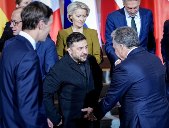 1 Chau Au Thuc Day Viec Bat Nga Boi Thuong Chien Tranh