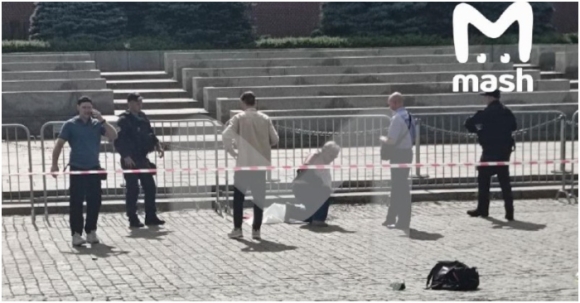 1 Nha Thau Quan Su Hang Dau Cua Nga Tu Thieu Tai Quang Truong Do Vi Ap Luc San Xuat