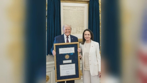 1 Khi Giai Nobel Hoa Binh Tro Thanh Cong Cu Trong Cac Cuoc Giao Dich Chinh Tri