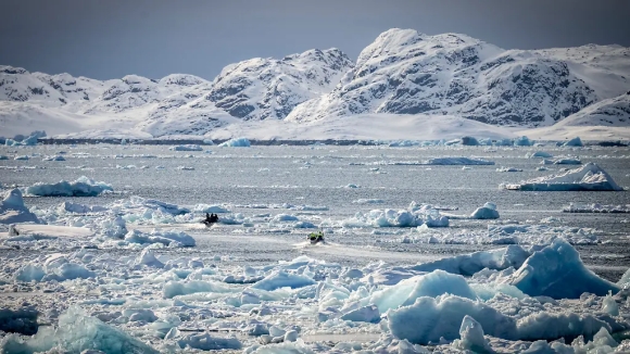 1 Thu Thach Sinh Ton Cua Binh Si Nato Giua Bang Gia Greenland