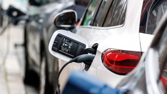 1 Duc Trien Khai Goi Ho Tro 6000 Euro Cho Nguoi Mua Xe Dien