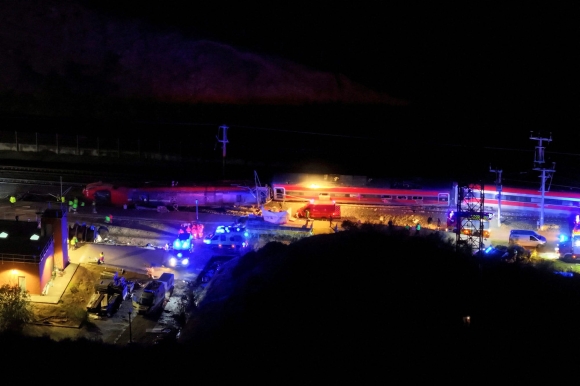 1 Tham Kich Duong Sat Tai Tay Ban Nha Khien It Nhat 24 Nguoi Tu Vong