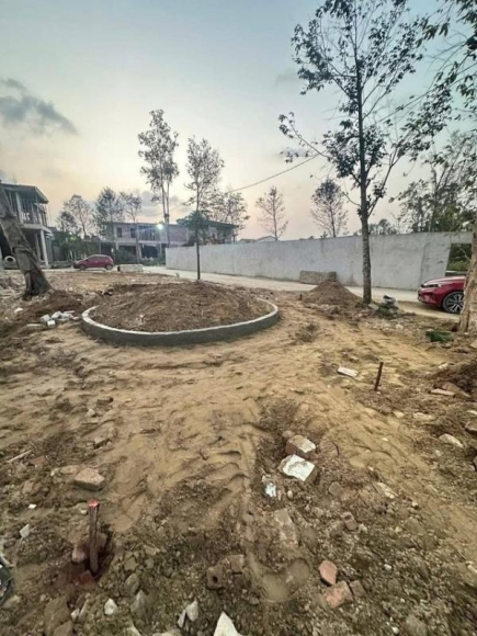 1 Mua Dat Chuan Bi Xay Nha Thi Bat Ngo Moc Len Ngoi Mo To O Nghe An Nguoi Xay Mo Noi Gi