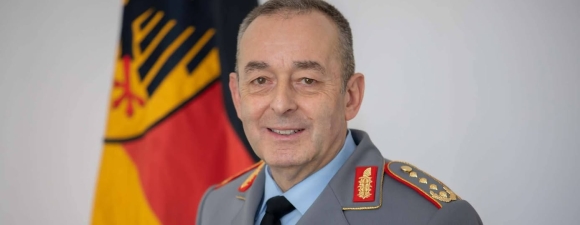 1 Tong Thanh Tra Breuer Canh Bao Ve Chien Tranh Lien Tuc Va Yeu Cau Duc Thay Doi Tu Duy Phong Thu