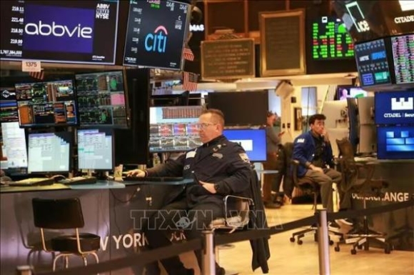 1 Chung Khoan My Giam Sau Truoc Ap Luc Tu Nhom Cong Nghe