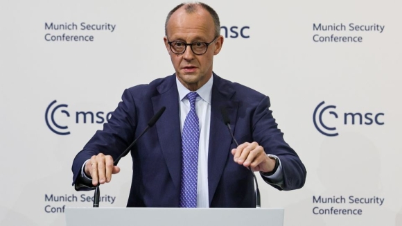 1 Duc Quyet Tam Xay Dung Luc Luong Quan Doi Manh Nhat Chau Au