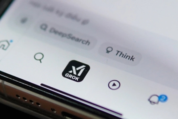 1 Eu Mo Cuoc Dieu Tra Quy Mo Lon Voi Mang Xa Hoi X