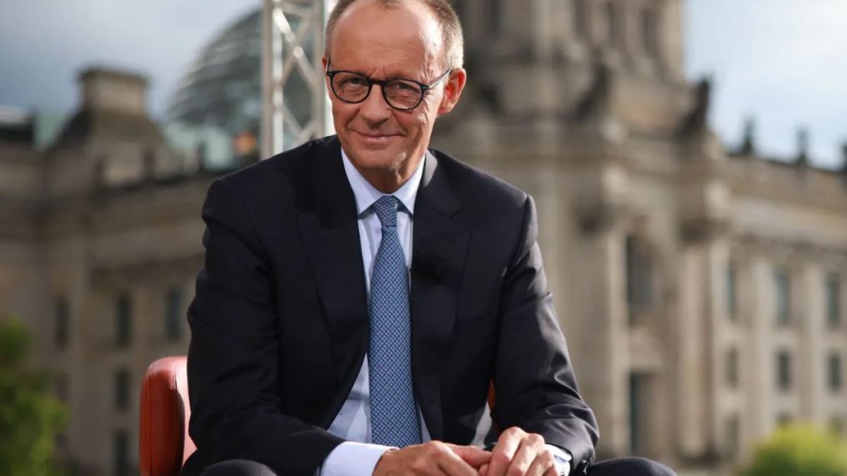 1 Thu Tuong Duc Keu Goi Chau Au Gat Bo Noi Nho My