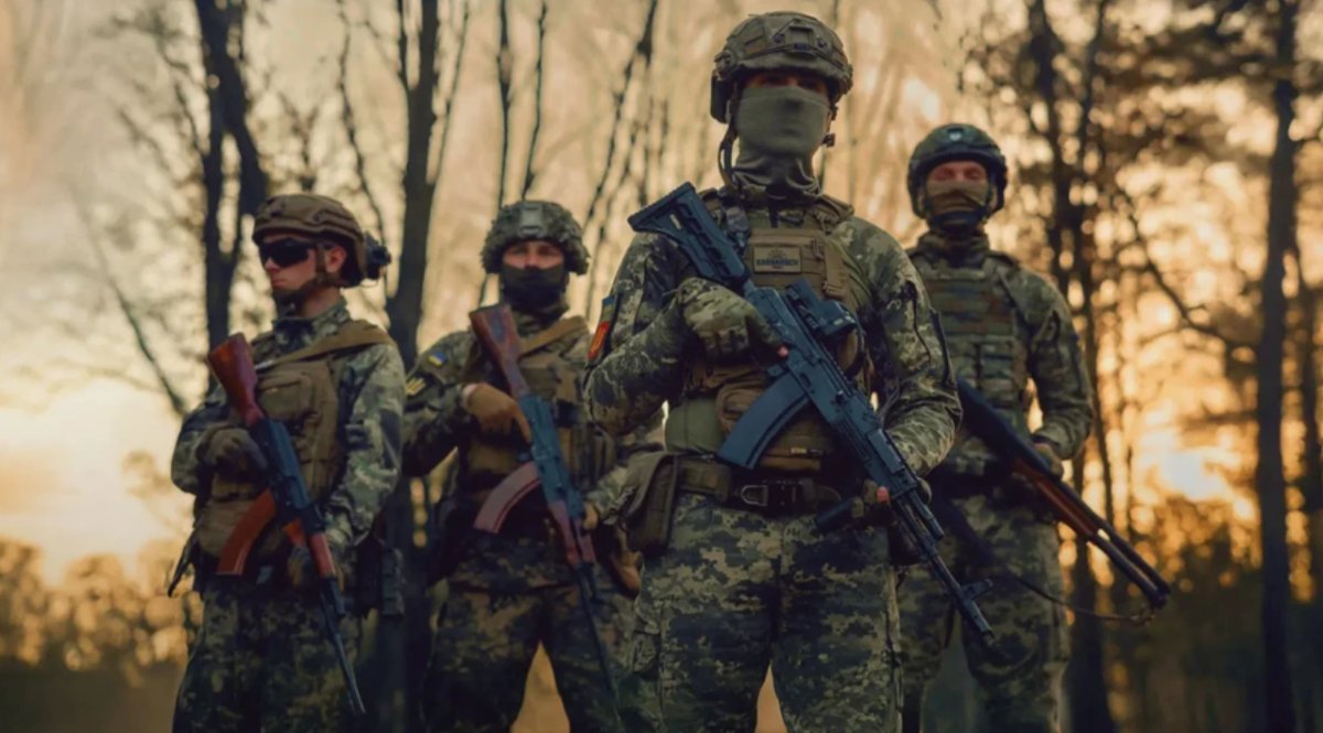 Ukraine công bố kế hoạch siết thòng lọng: Mỗi ngày chiến tranh trở thành mối đe dọa với sự tồn tại của Nga