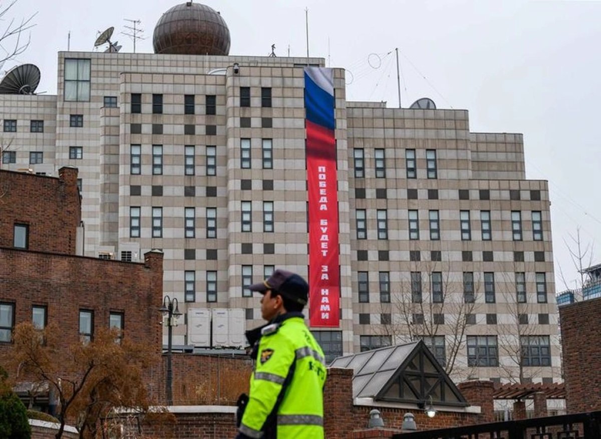 1 Nga Go Bieu Ngu Chien Thang O Dai Su Quan Sau Phan Doi Tu Han Quoc