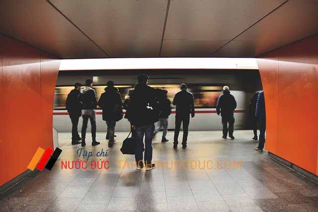 metro 1834911 640